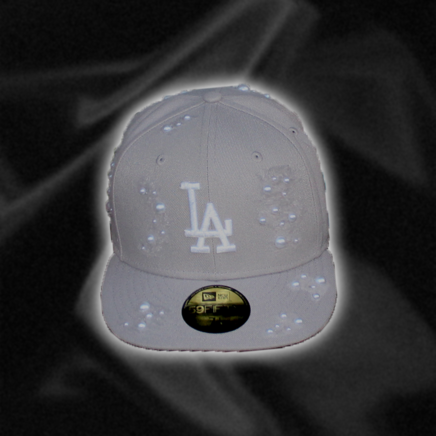 grey cap with pearls