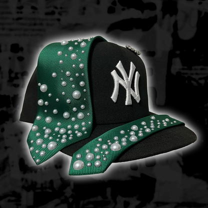Green tie cap